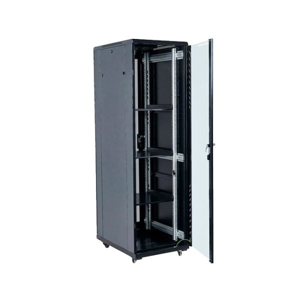 GABINETE DE 42UR CON PUERTA DE VIDRIO 4 VENTILADOR